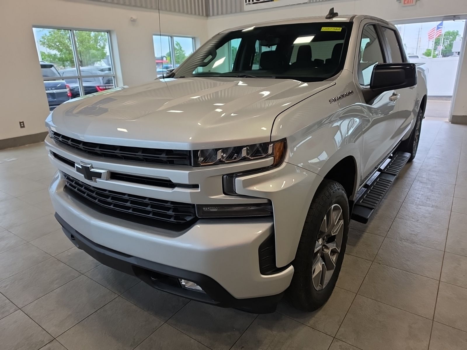 Thumbnail: 2022 Chevrolet Silverado 1500 - 2