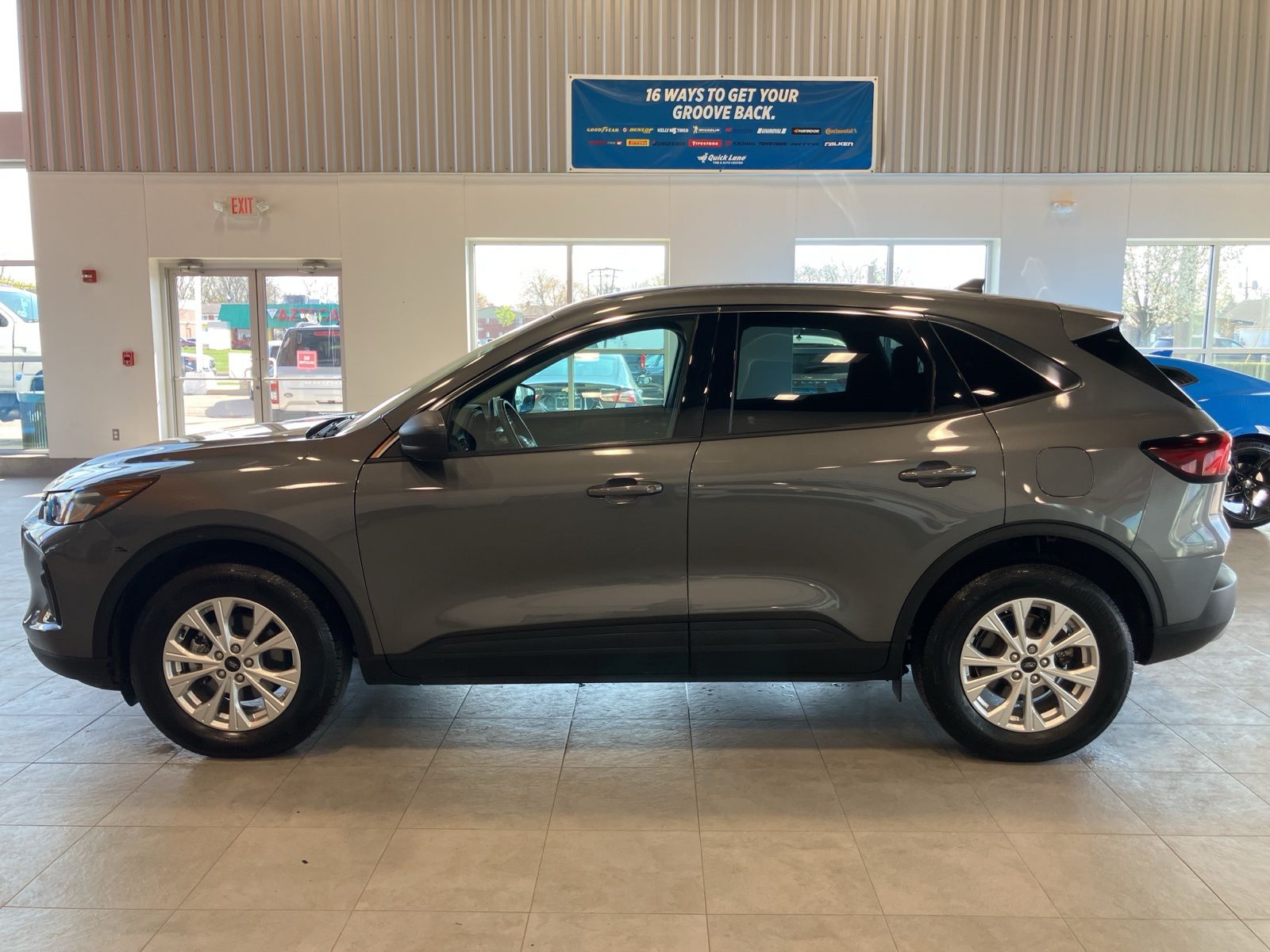 Thumbnail: 2023 Ford Escape - 8