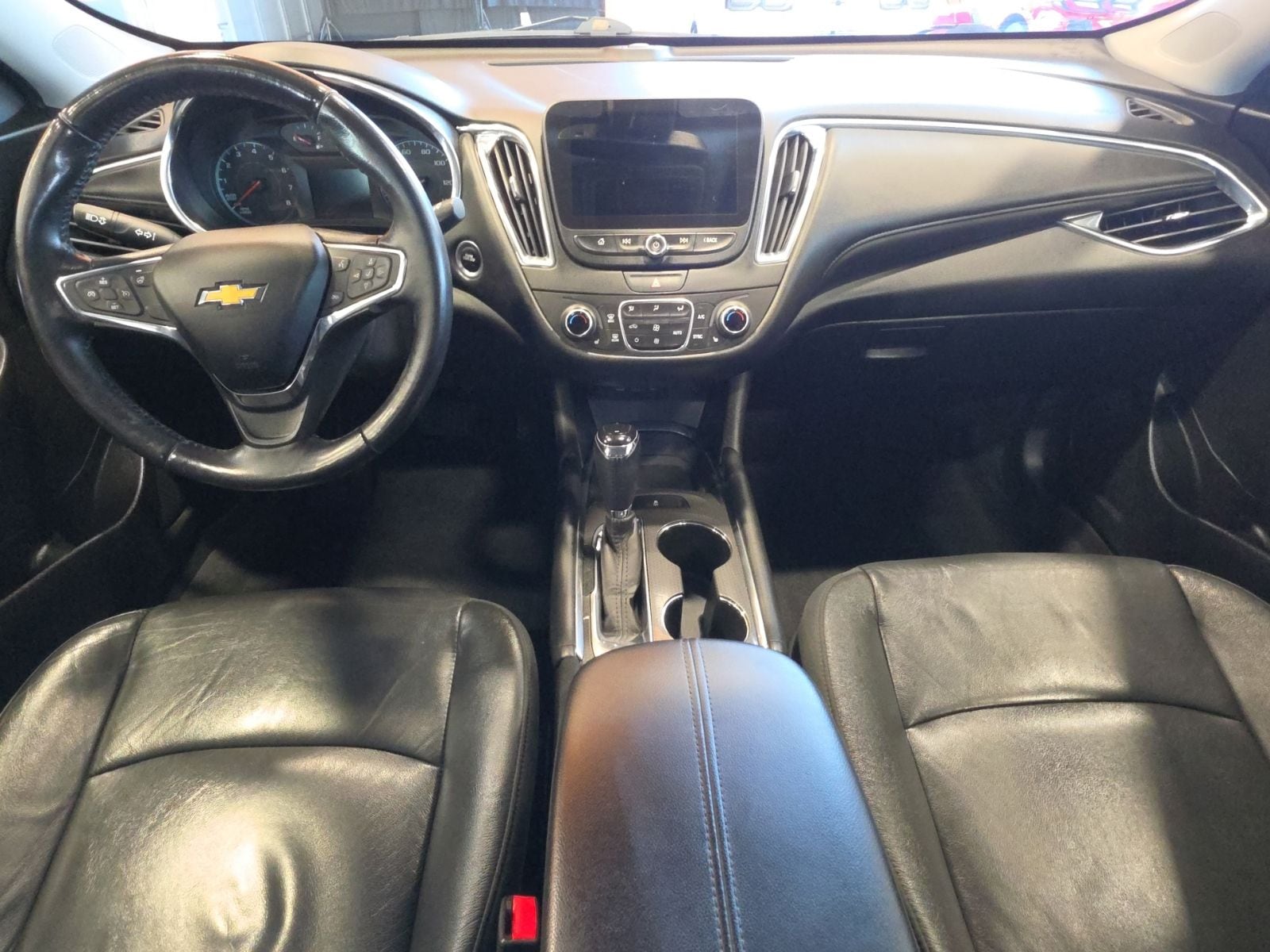 Thumbnail: 2019 Chevrolet Malibu - 28