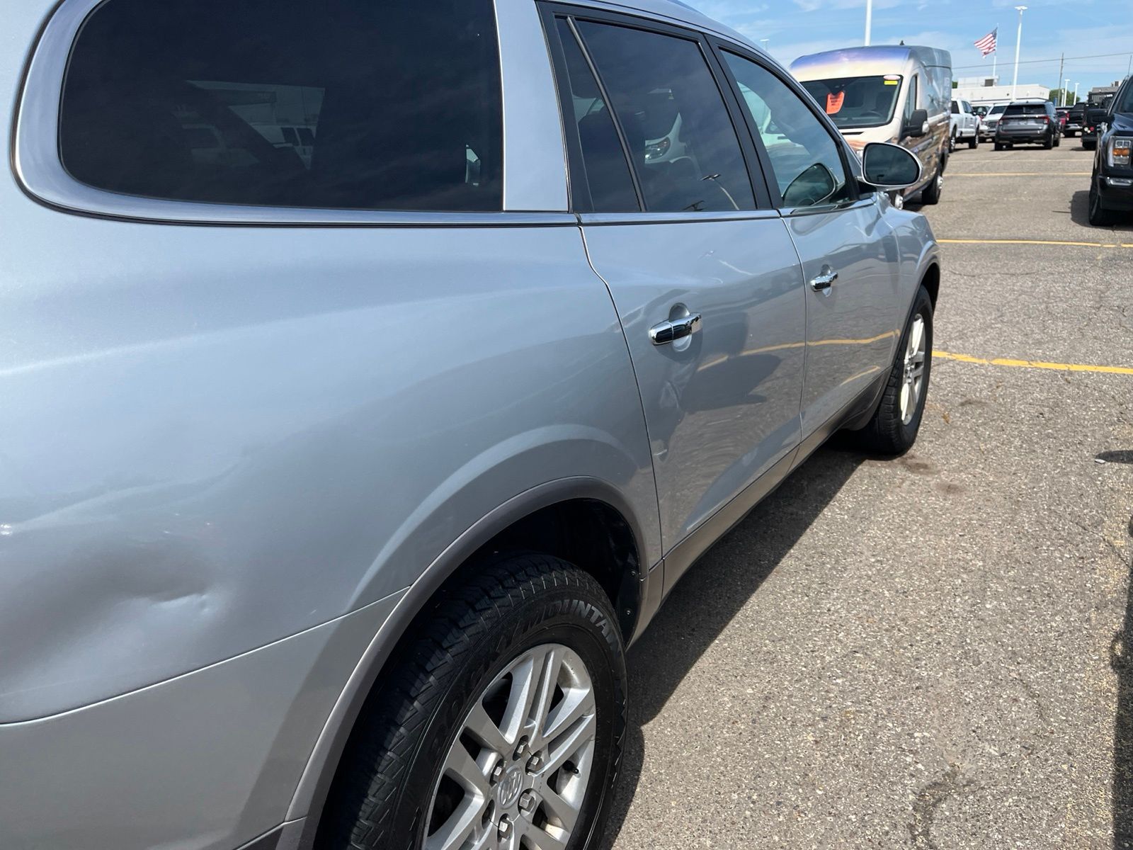 Thumbnail: 2012 Buick Enclave - 13