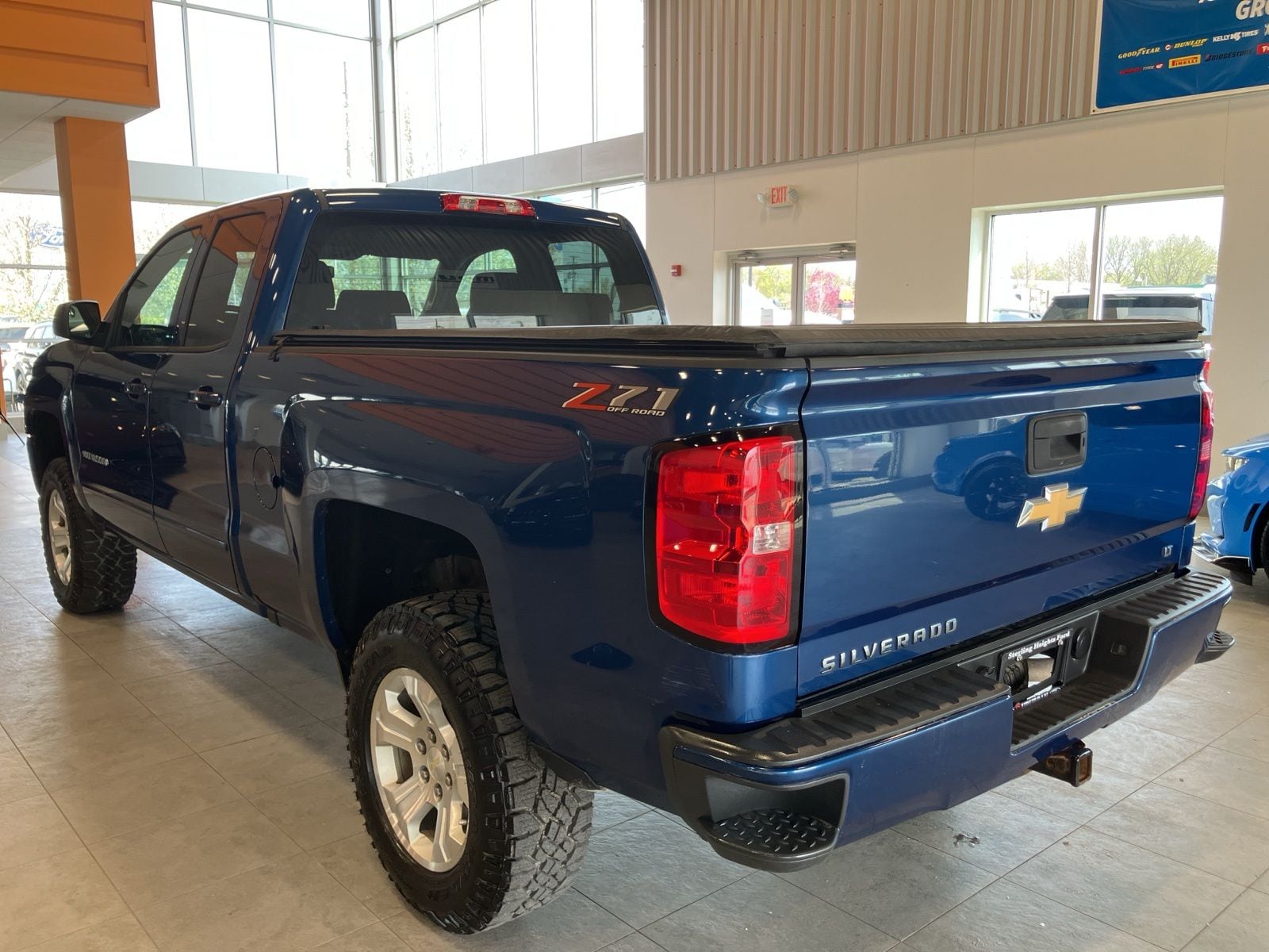 Thumbnail: 2018 Chevrolet Silverado 1500 - 7