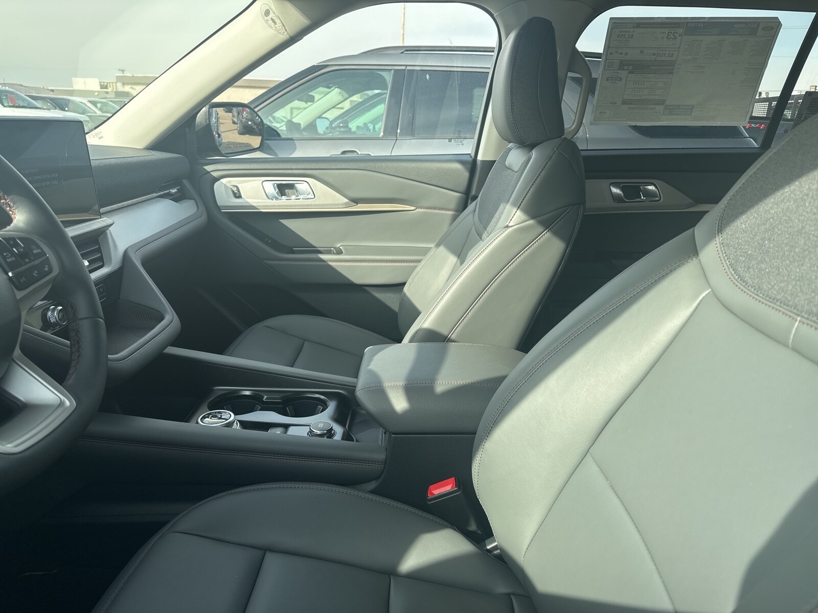 Thumbnail: 2026 Ford Explorer - 28