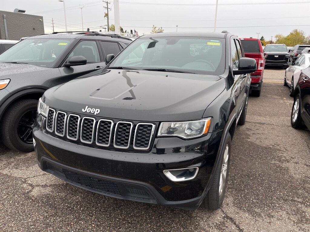 Used 2021 Jeep Grand Cherokee Laredo E SUV