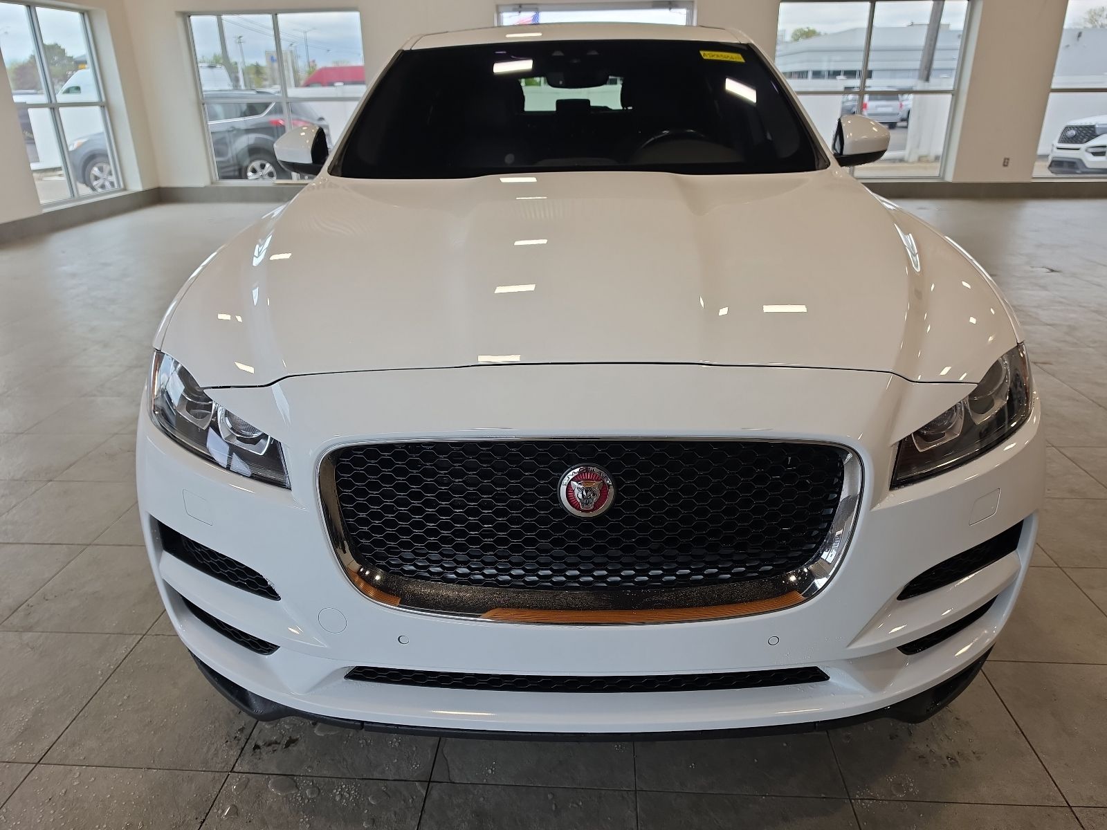 Thumbnail: 2019 Jaguar F-Pace - 3
