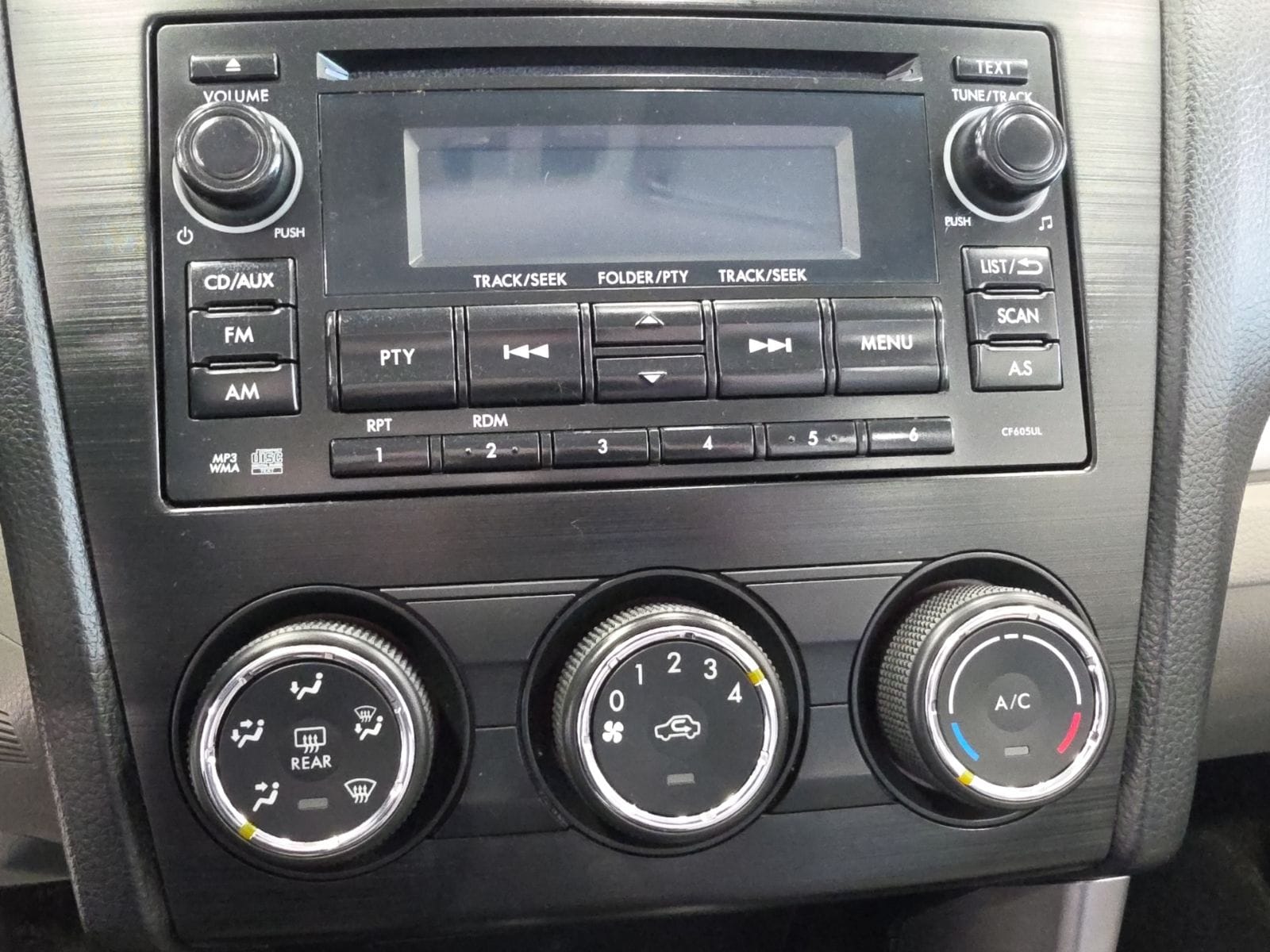 Thumbnail: 2015 Subaru Forester - 22