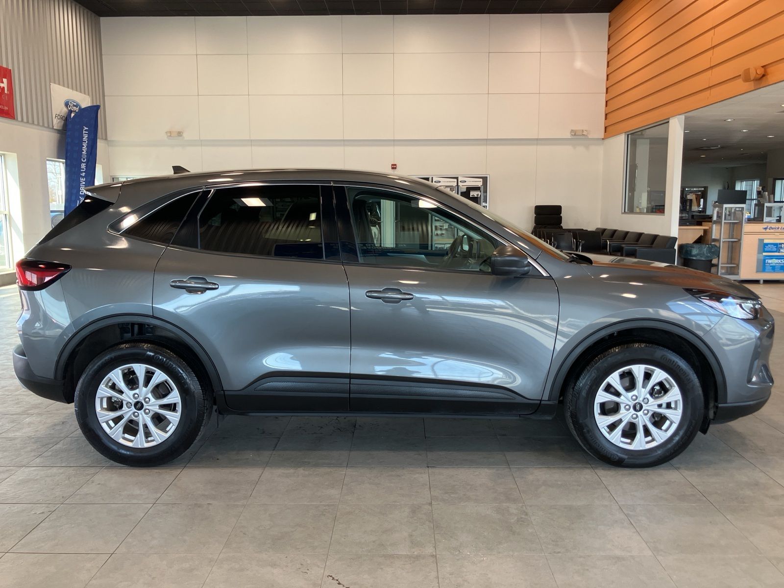 Thumbnail: 2023 Ford Escape - 4