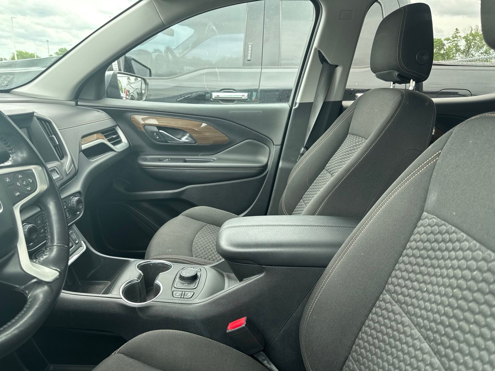 Thumbnail: 2019 GMC Terrain - 30
