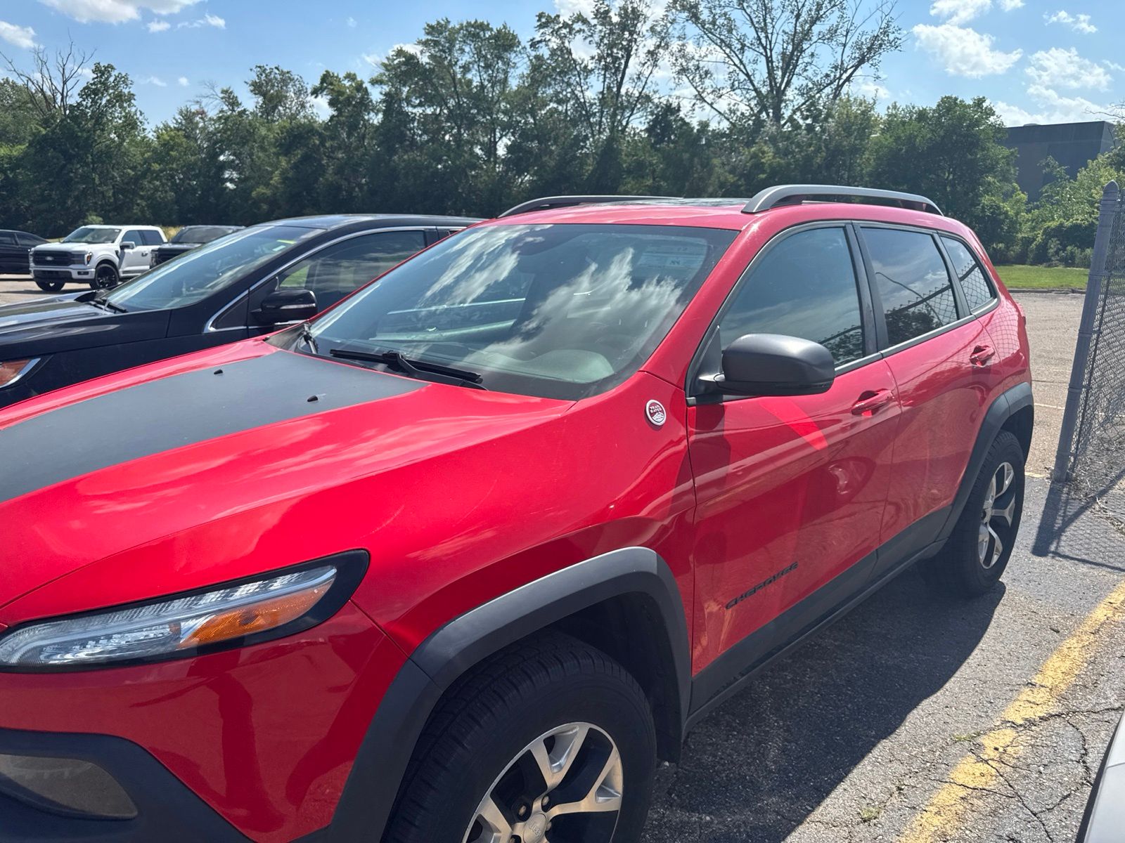 Thumbnail: 2018 Jeep Cherokee - 27