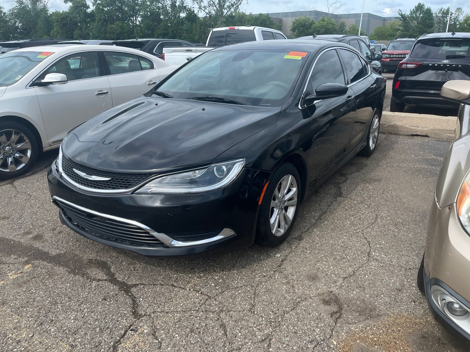2016 Chrysler 200 Limited -
                  Sterling Heights, MI