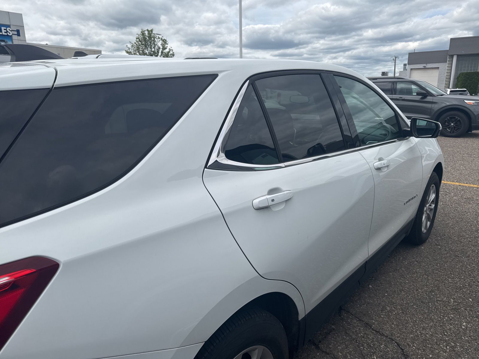 Thumbnail: 2019 Chevrolet Equinox - 10