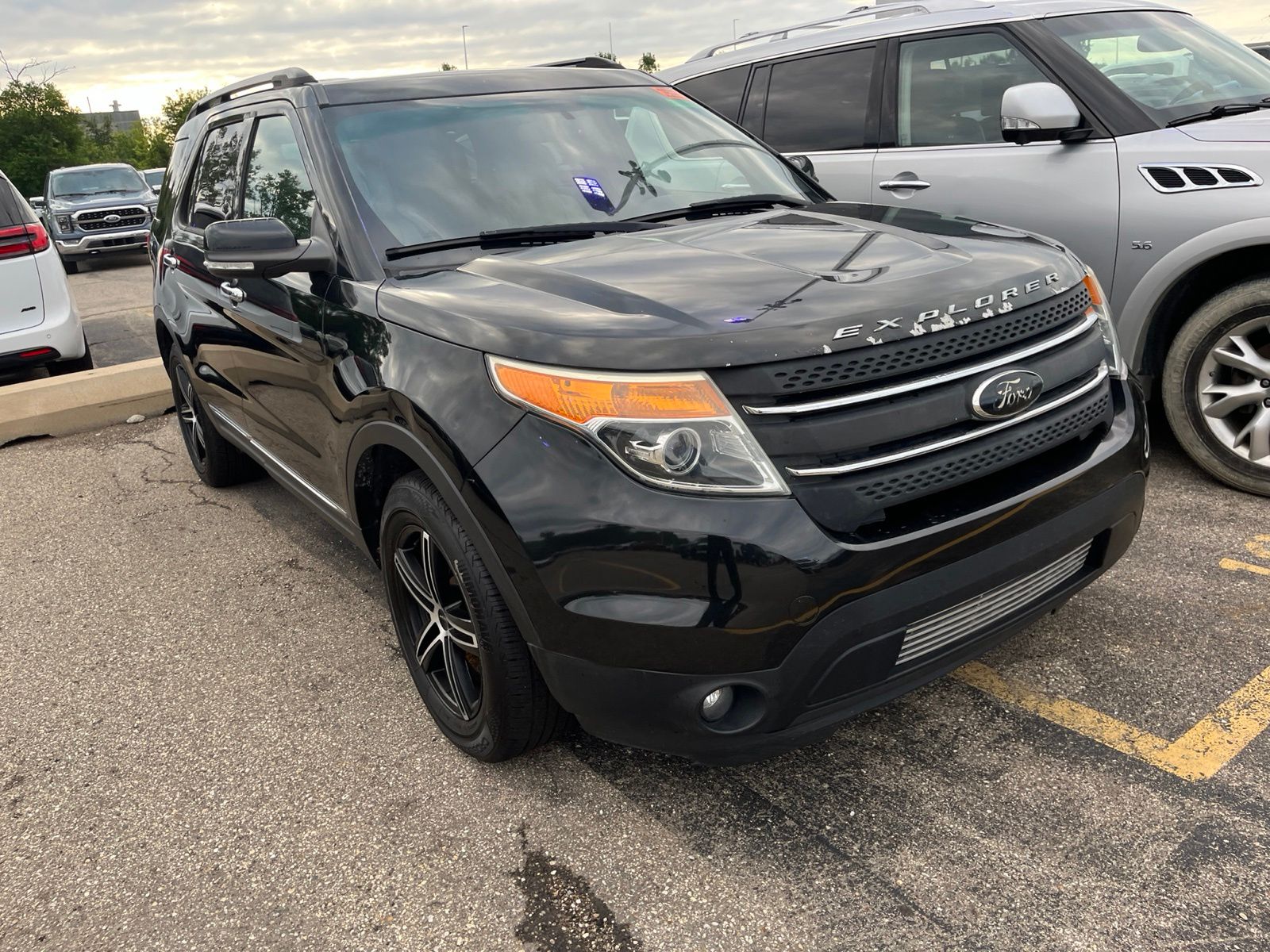 Thumbnail: 2015 Ford Explorer - 21