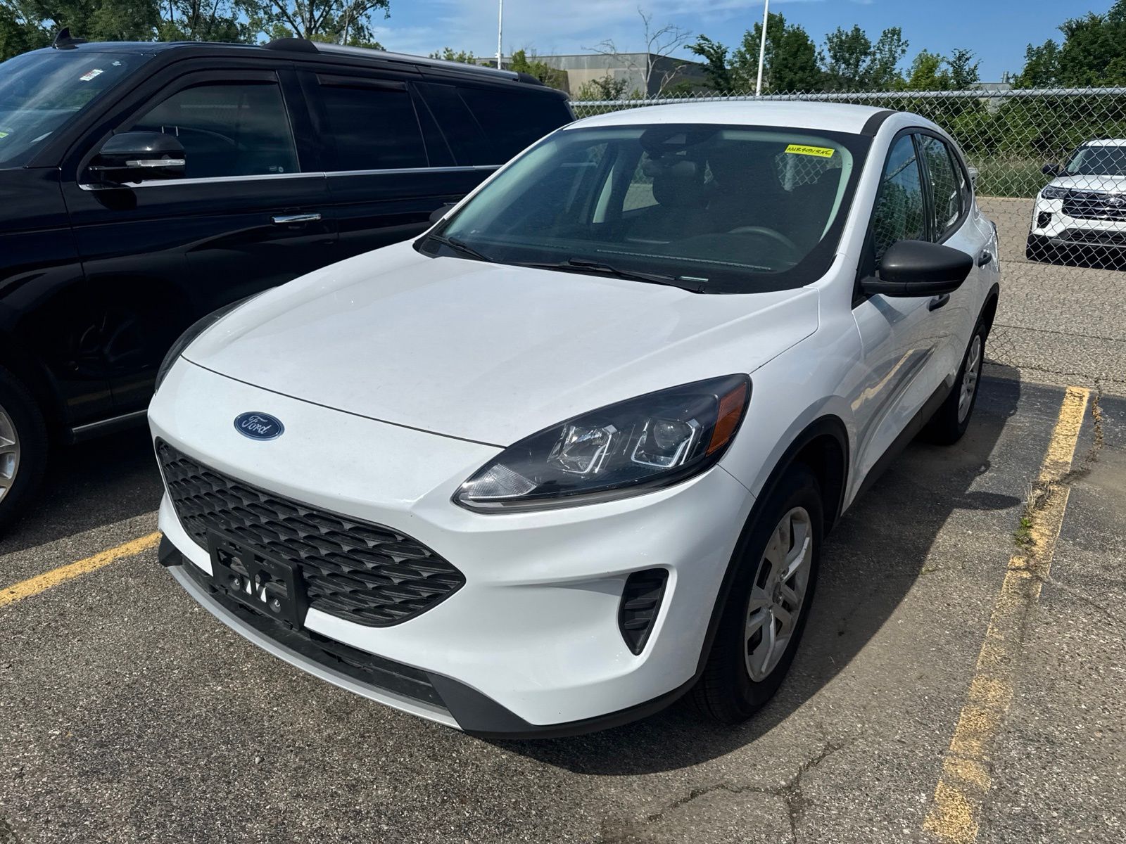 Thumbnail: 2022 Ford Escape - 22