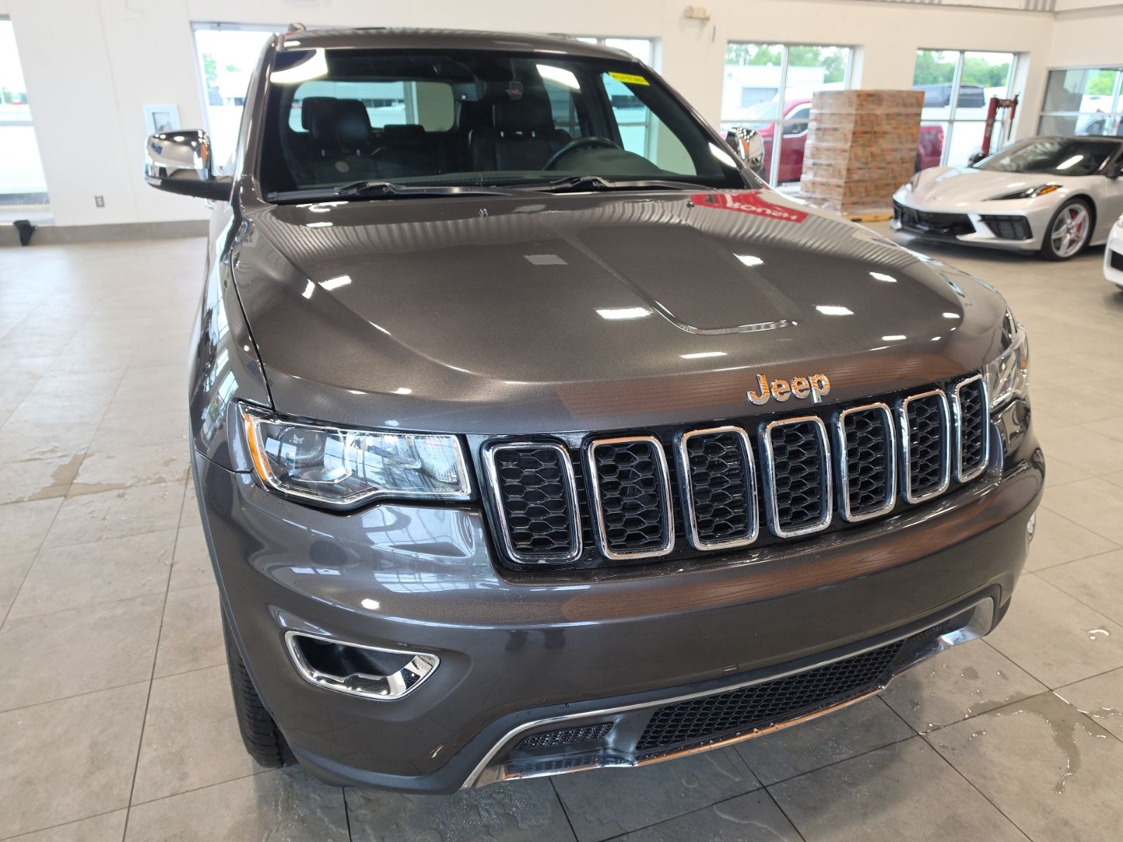 Thumbnail: 2021 Jeep Grand Cherokee - 3