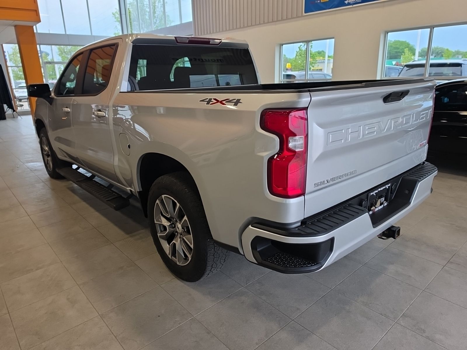 Thumbnail: 2022 Chevrolet Silverado 1500 - 11