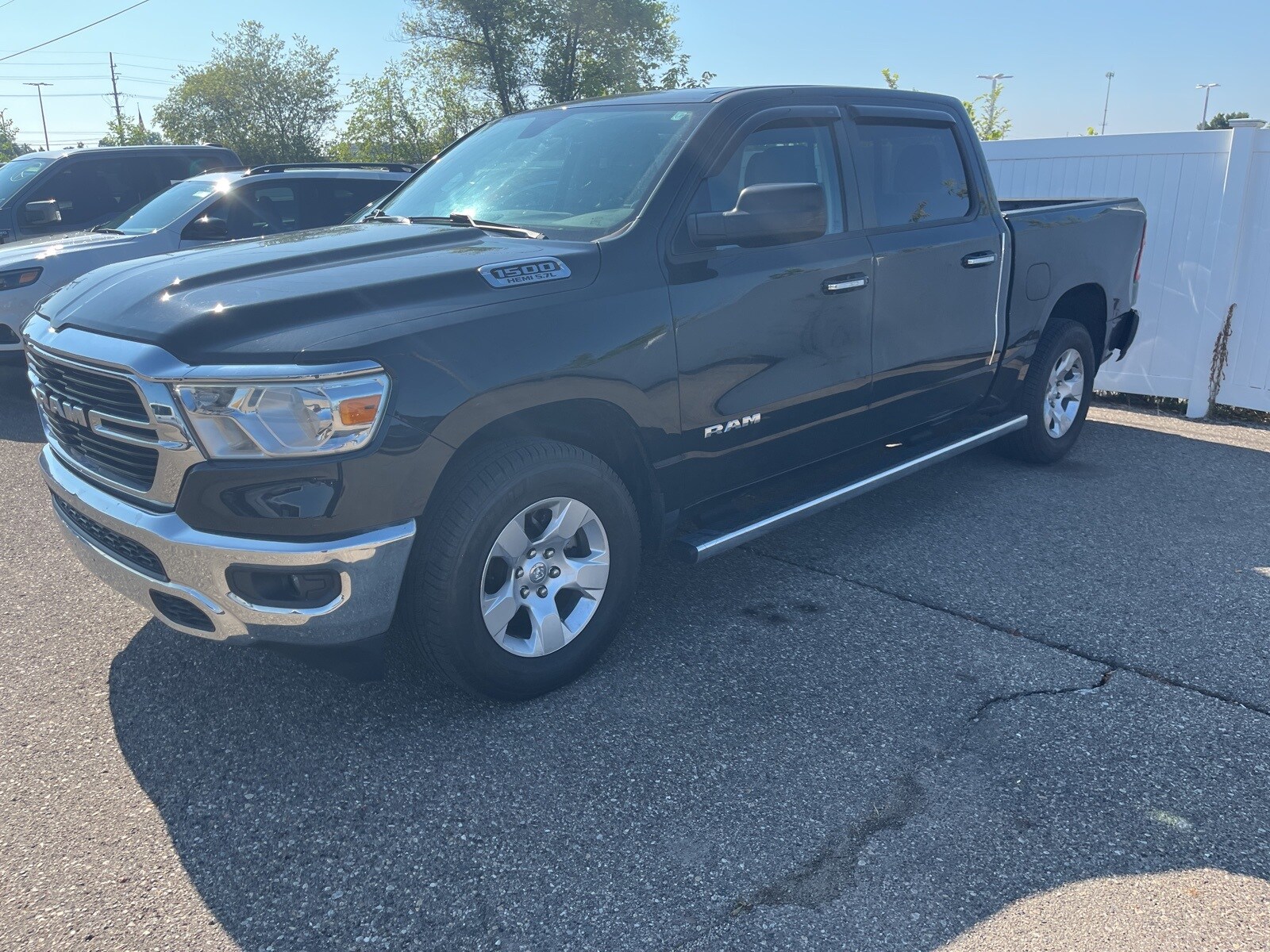 2020 Ram 1500 Big Horn Lone Star photo 3