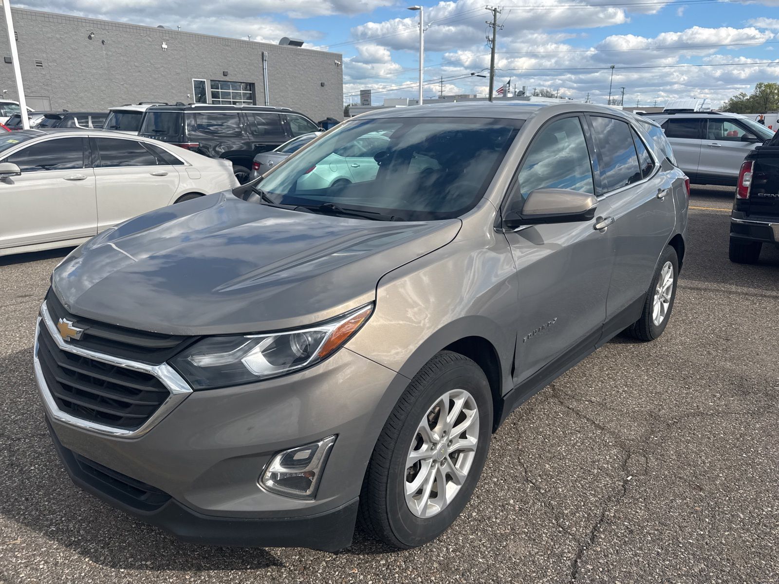 Thumbnail: 2019 Chevrolet Equinox - 18
