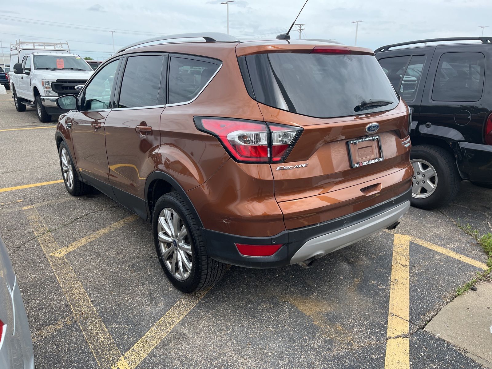 Thumbnail: 2017 Ford Escape - 9