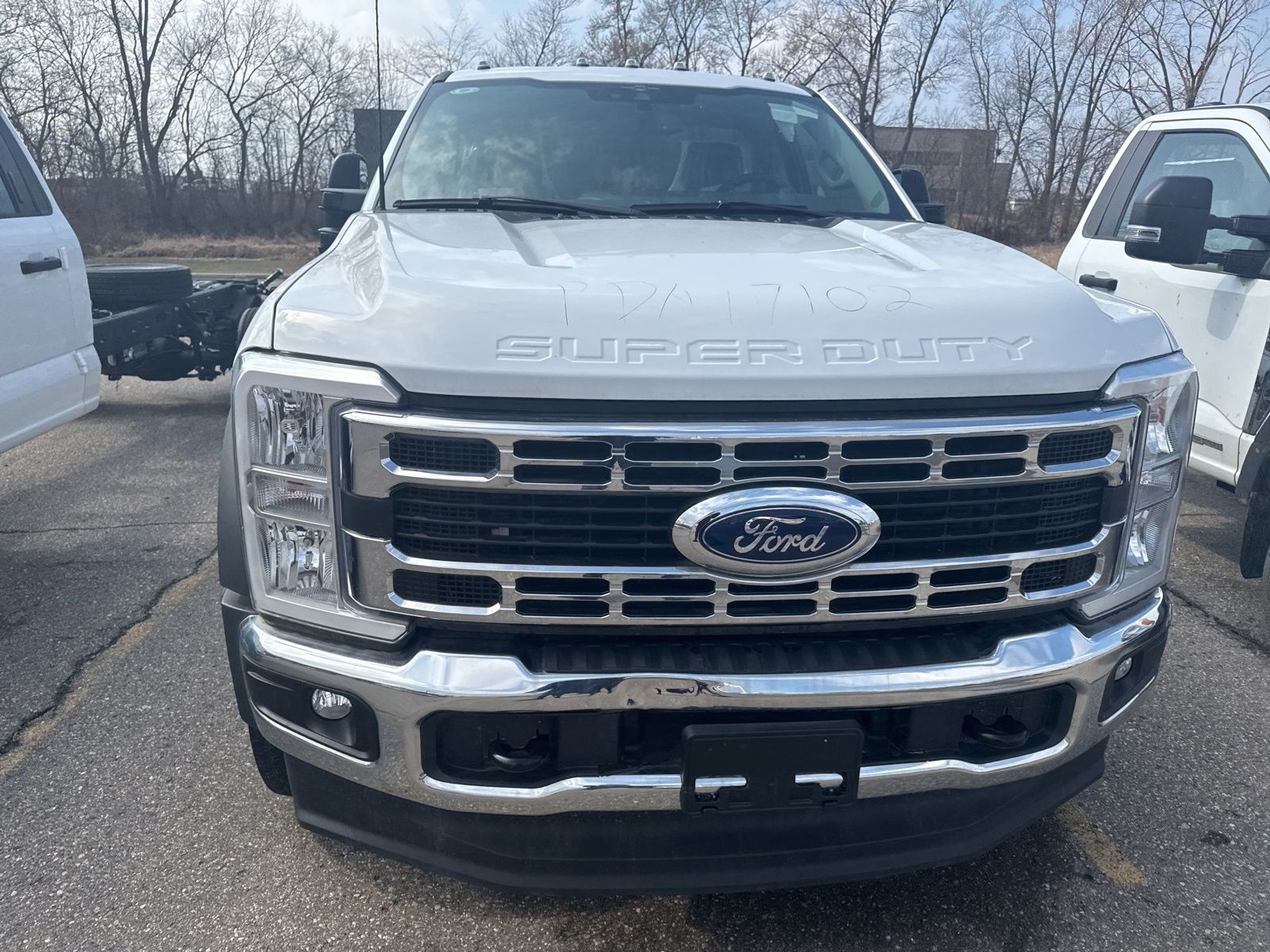 Thumbnail: 2023 Ford F-450 - 17