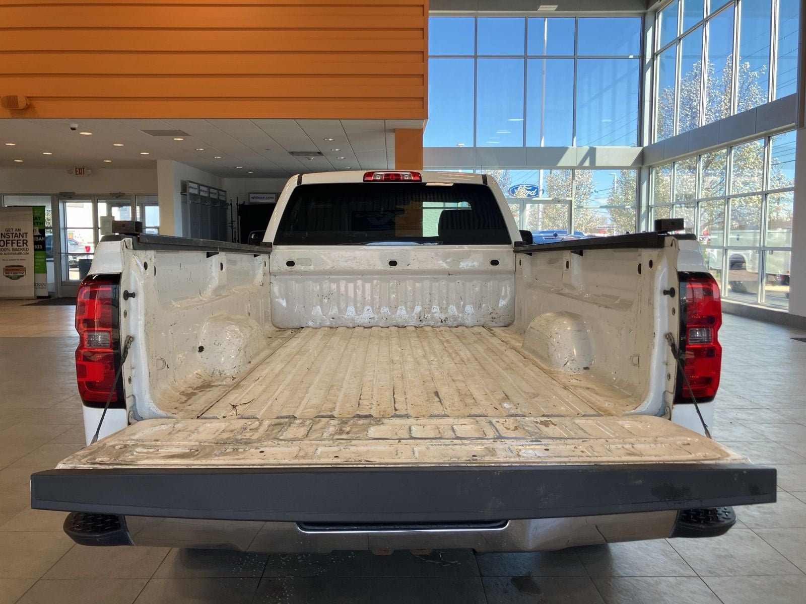 Thumbnail: 2014 Chevrolet Silverado 1500 - 20
