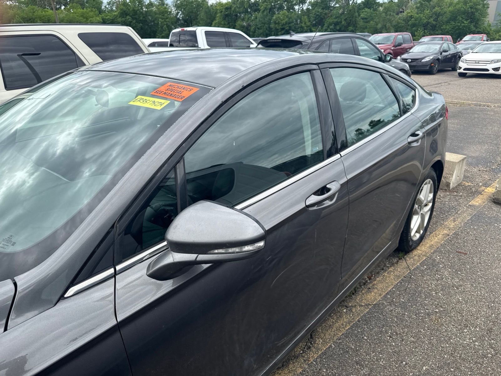 Thumbnail: 2014 Ford Fusion - 18