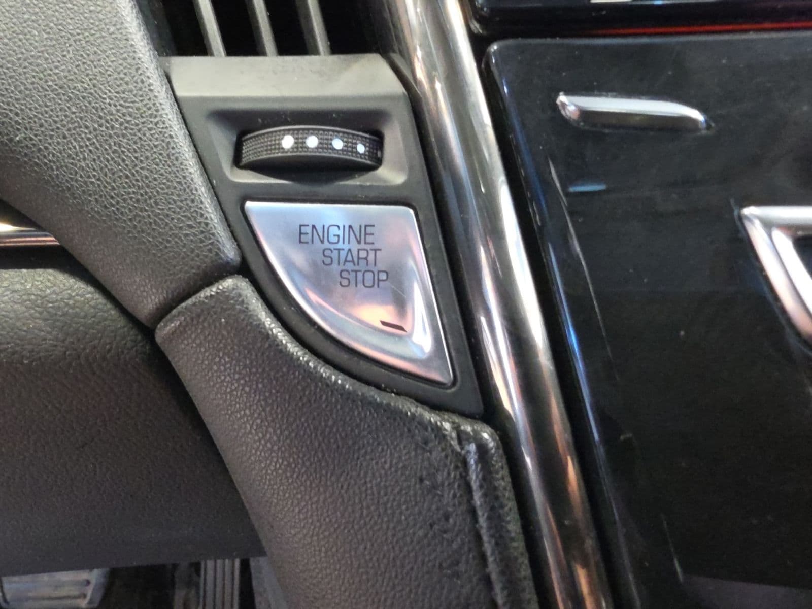 Thumbnail: 2016 Cadillac ATS - 25