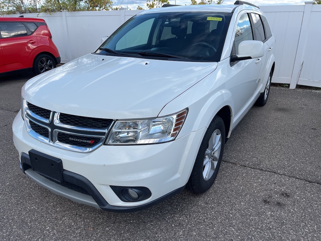 Used 2015 Dodge Journey SXT SUV