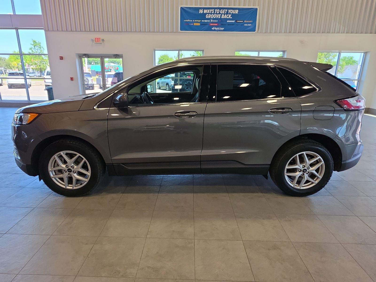 Thumbnail: 2024 Ford Edge - 12