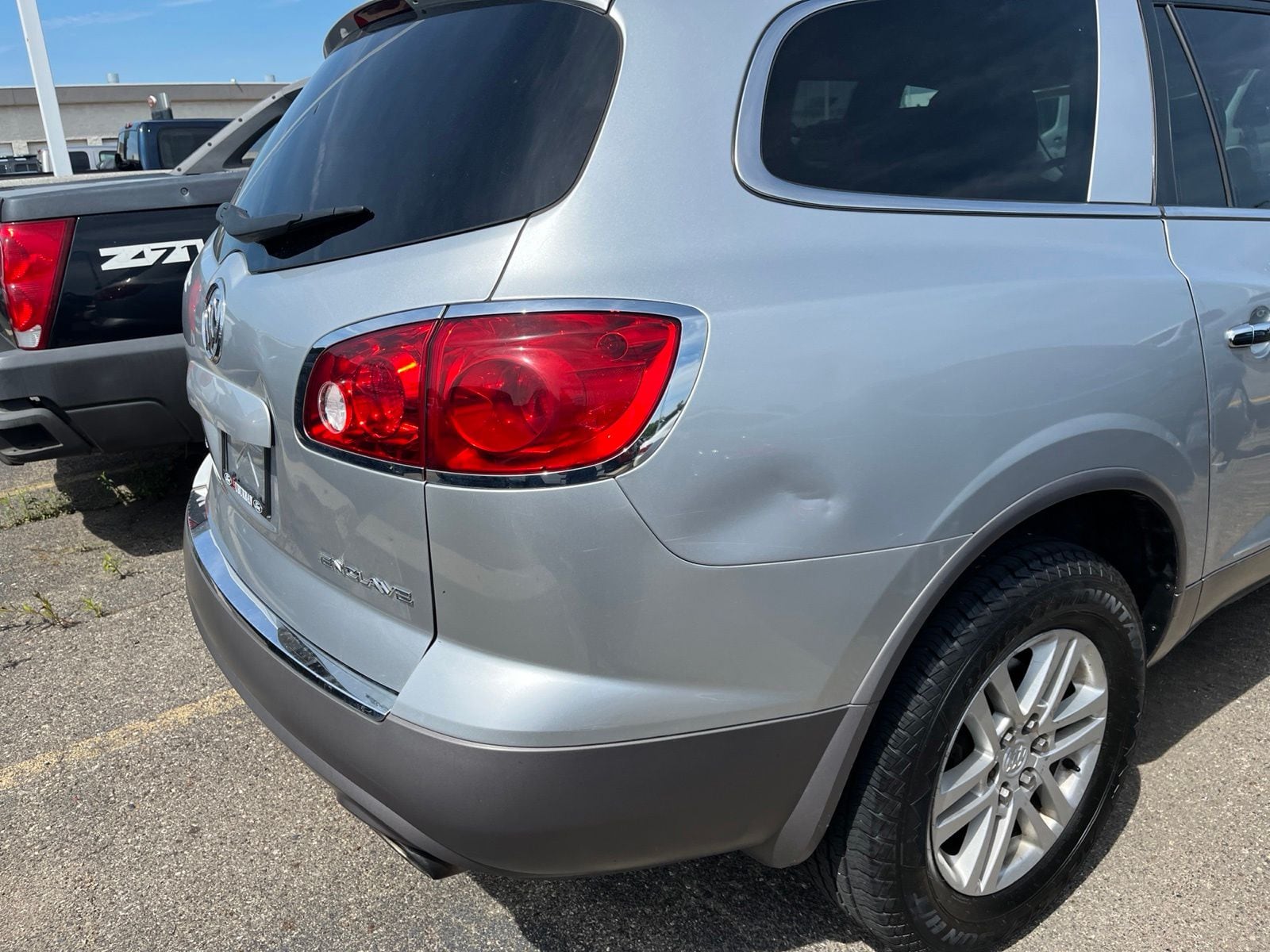 Thumbnail: 2012 Buick Enclave - 11