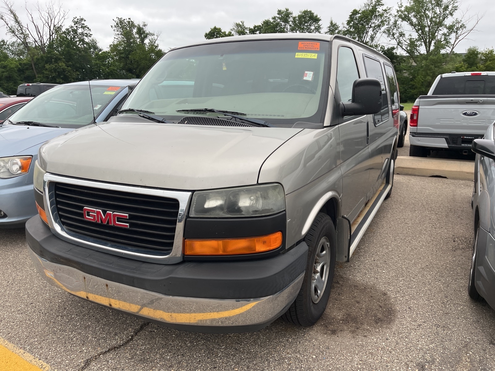 Used 2004 GMC Savana Cargo Base with VIN 1GDFG15X941153912 for sale in Sterling Heights, MI