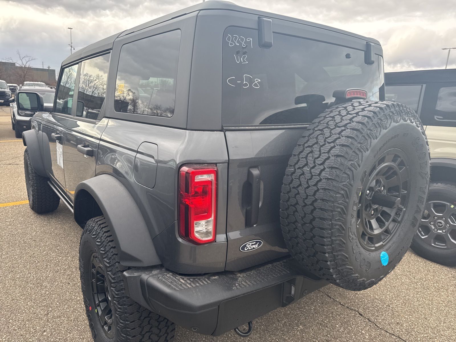 Thumbnail: 2026 Ford Bronco - 6