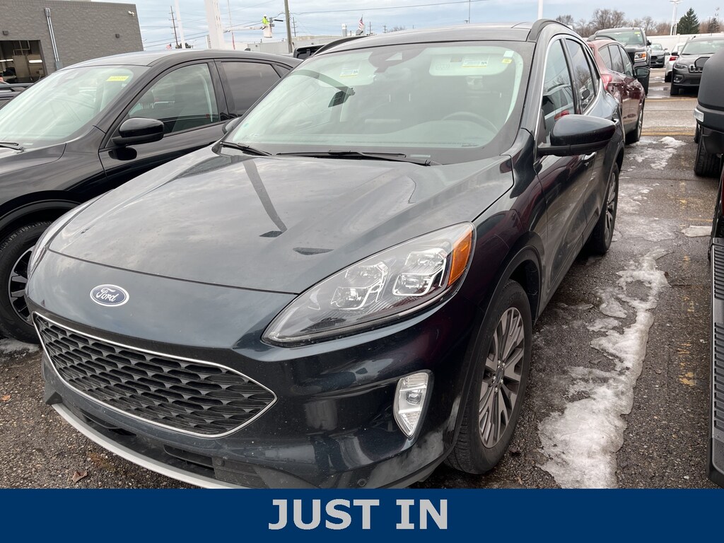 Used 2022 Ford Escape Titanium SUV