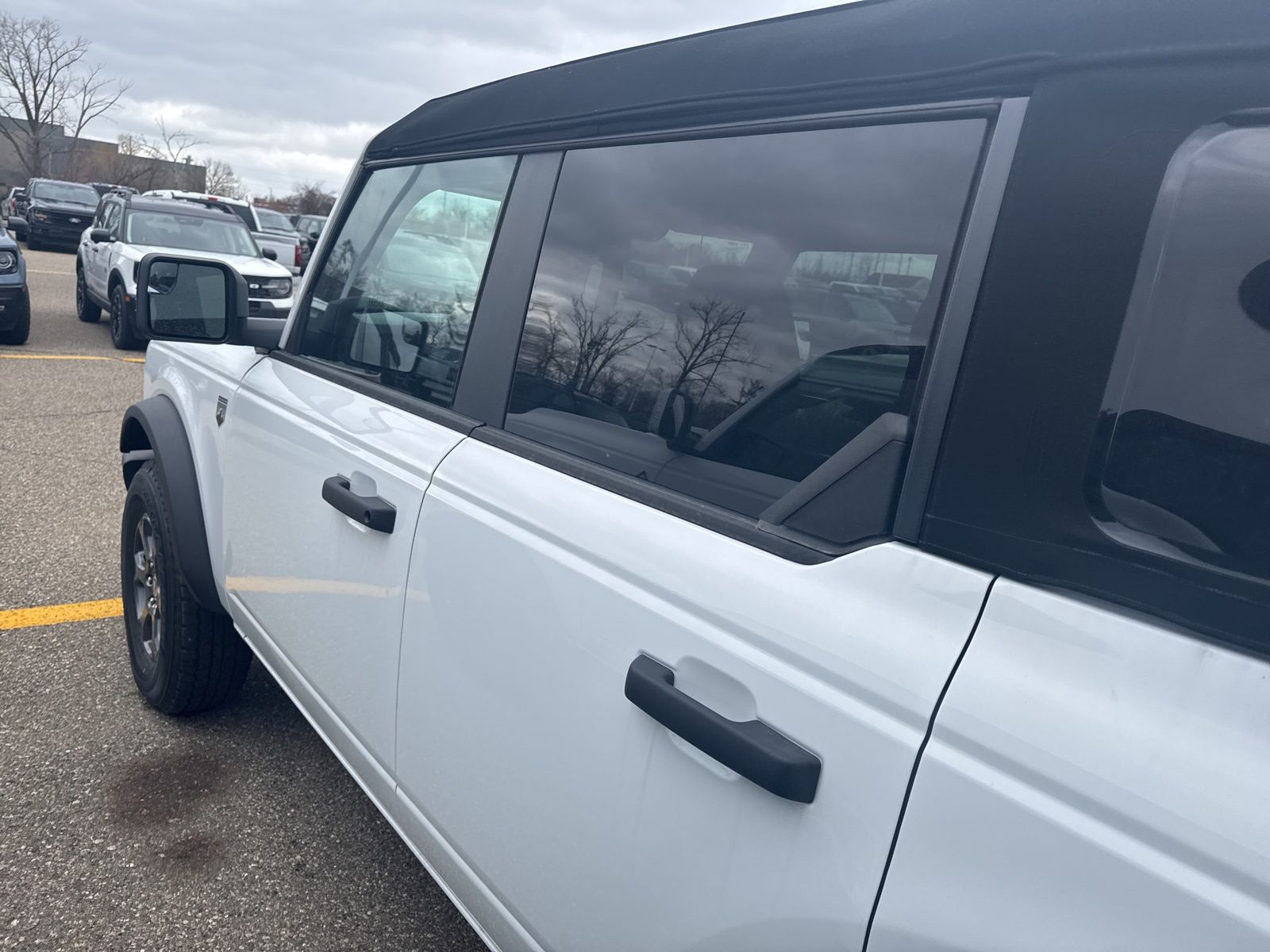 Thumbnail: 2025 Ford Bronco - 20