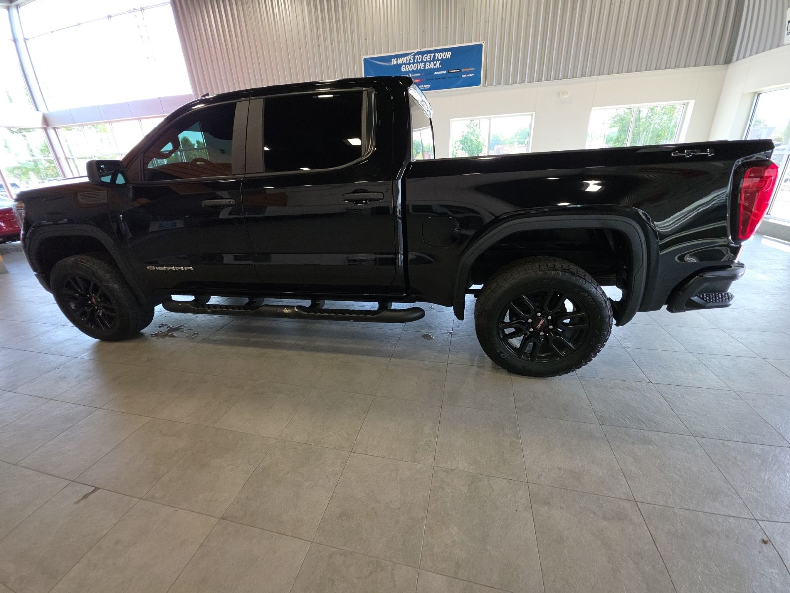Thumbnail: 2020 GMC Sierra 1500 - 13