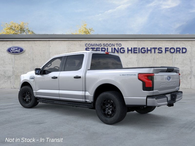 2025 Ford F-150 Lightning XLT photo 2