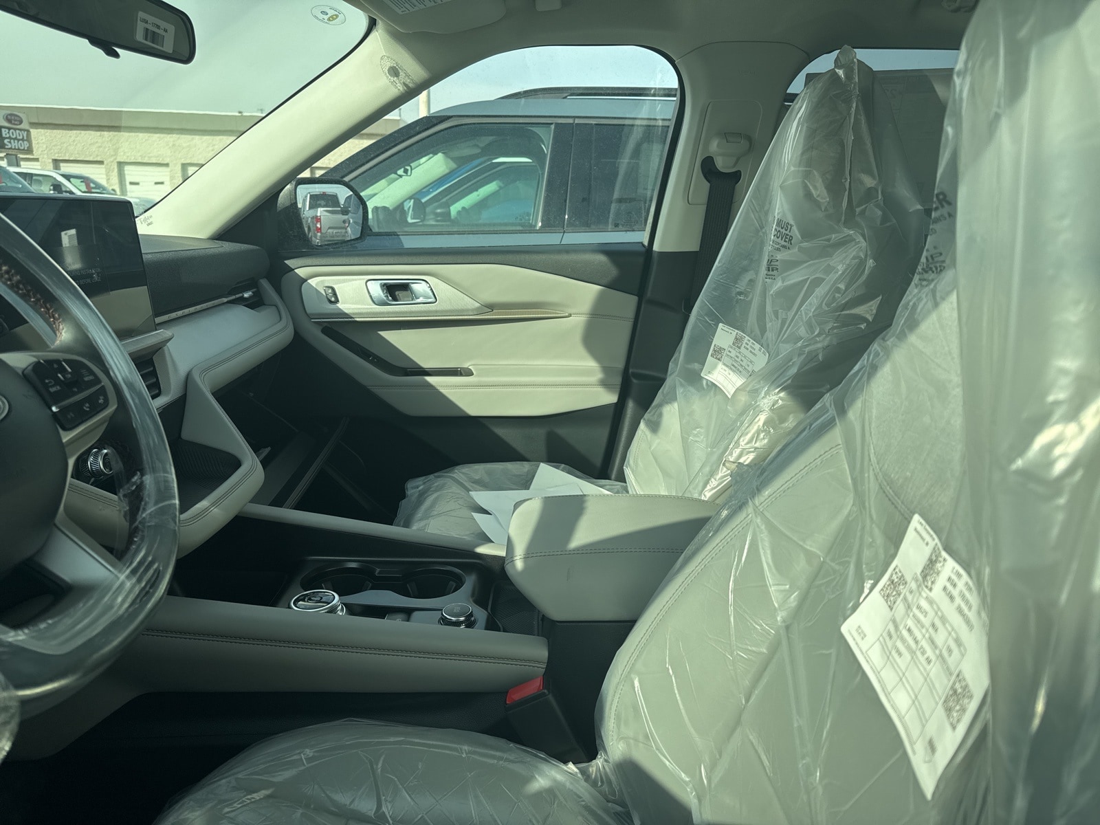 Thumbnail: 2026 Ford Explorer - 28