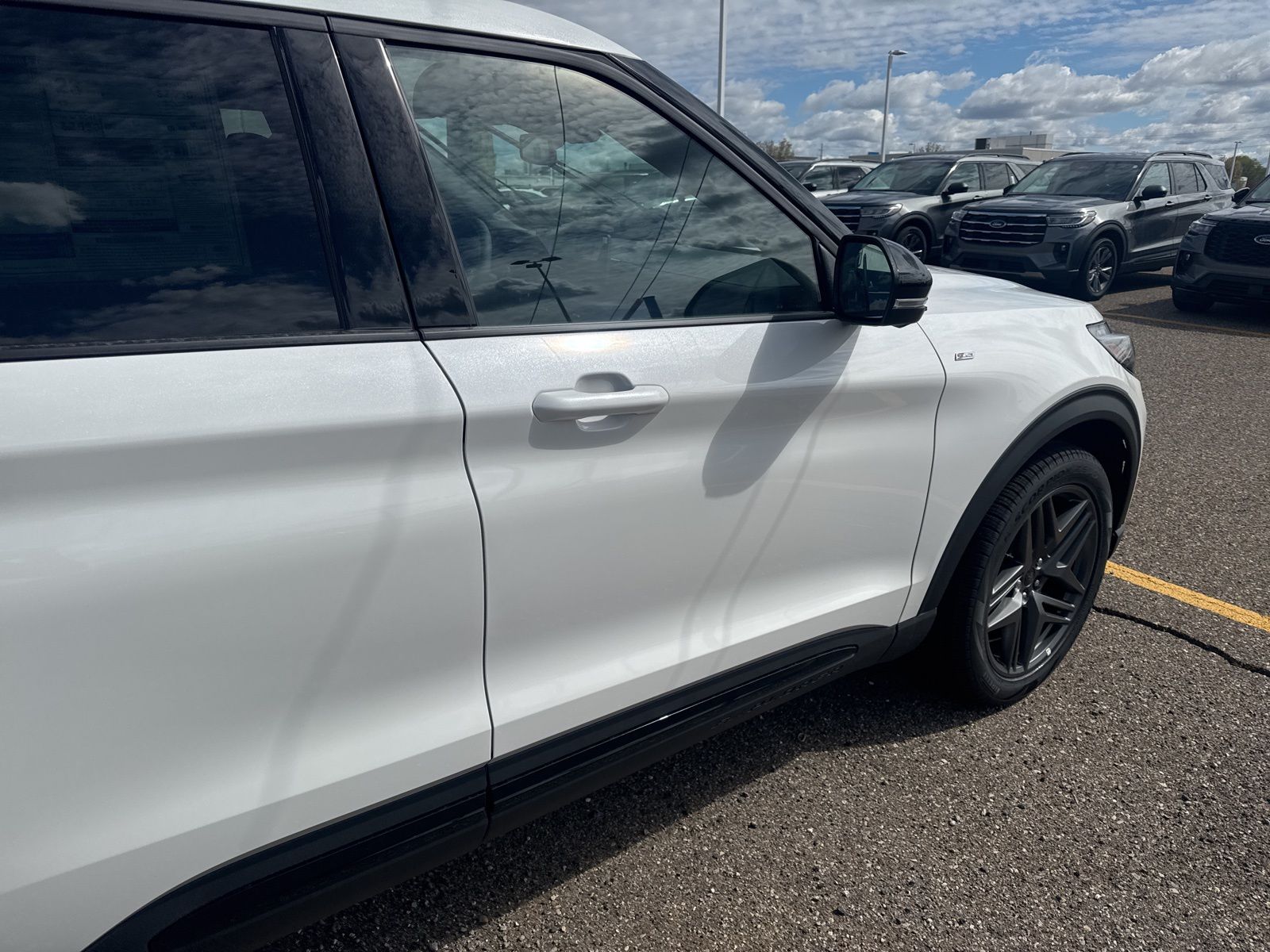 Thumbnail: 2026 Ford Explorer - 23