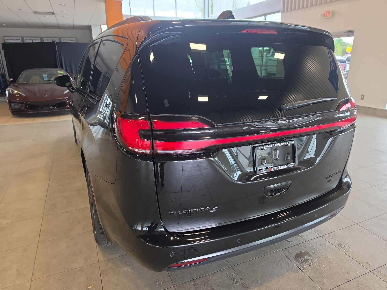 Thumbnail: 2026 Chrysler Pacifica - 14