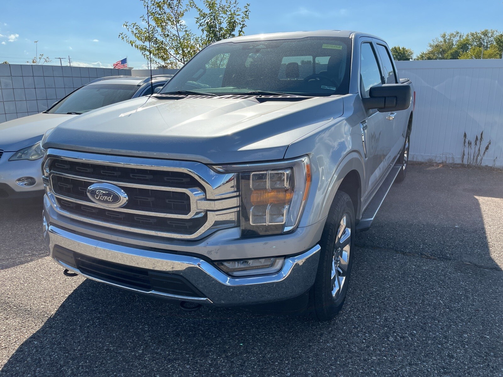 2022 Ford F-150 XLT photo 3