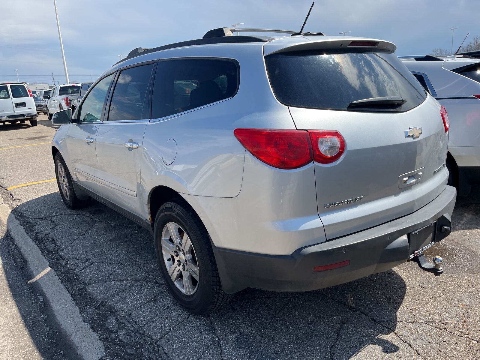 Thumbnail: 2009 Chevrolet Traverse - 9