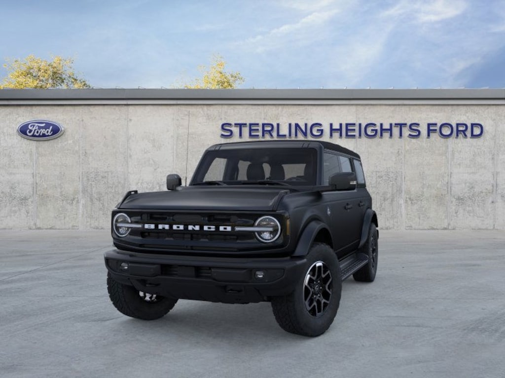 New 2025 Ford Bronco Outer Banks SUV