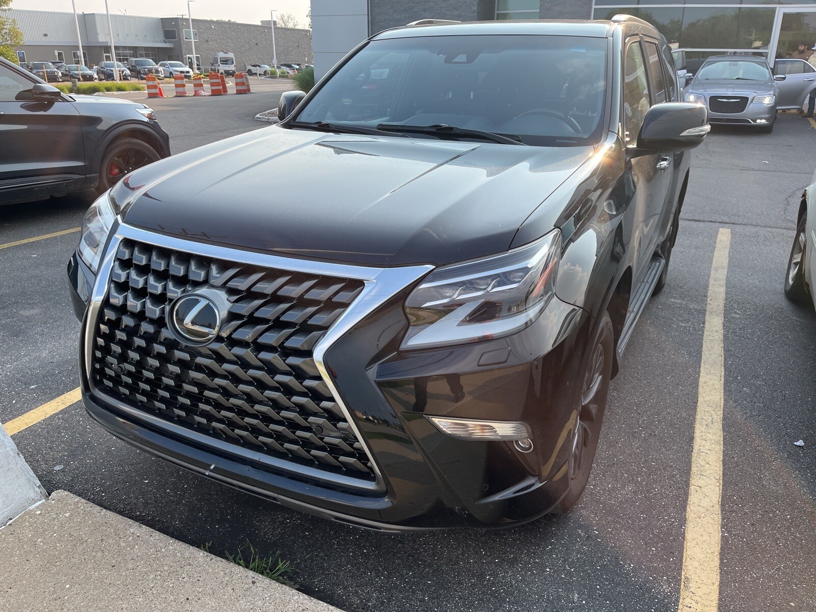 2021 Lexus GX 460 photo 3