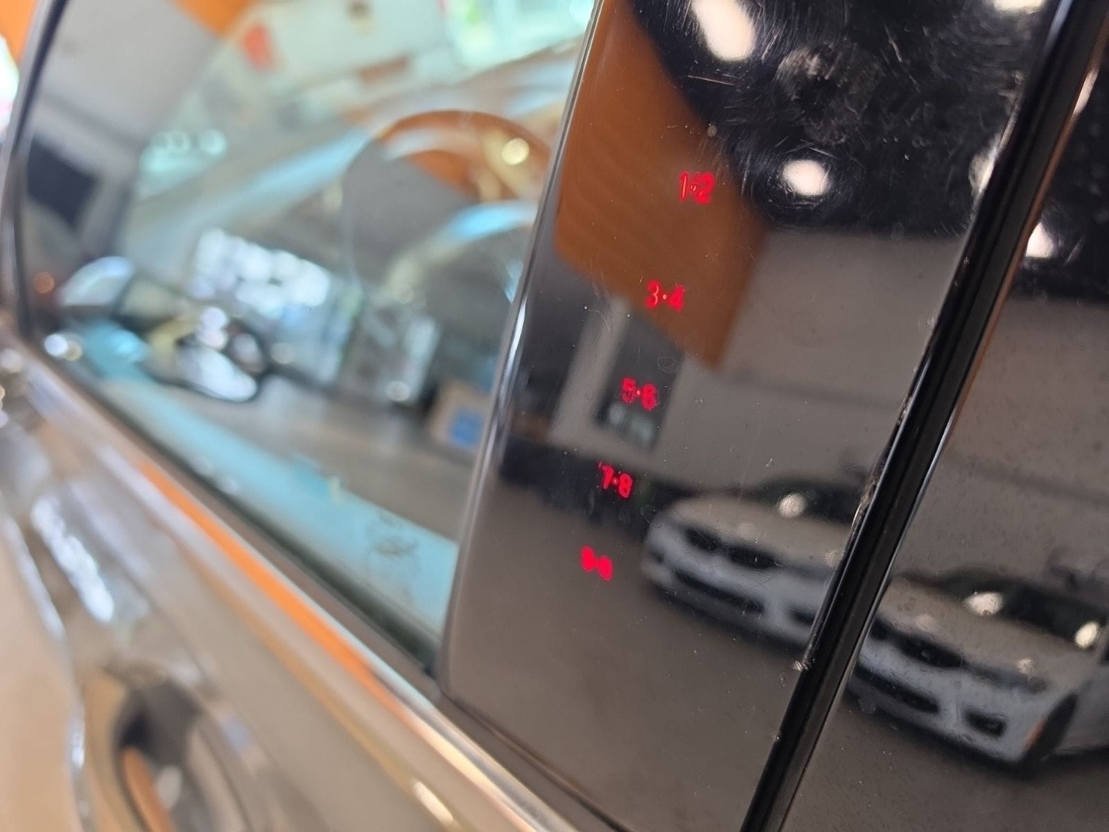 Thumbnail: 2017 Lincoln MKZ - 14