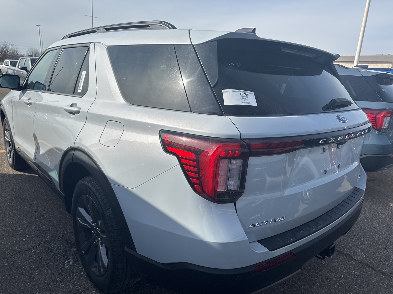 Thumbnail: 2026 Ford Explorer - 9