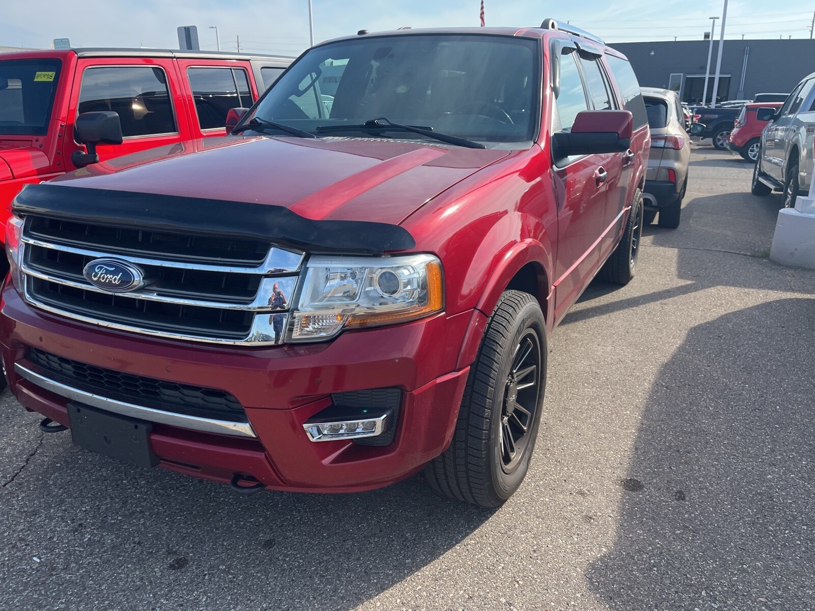 2016 Ford Expedition EL Limited photo 2