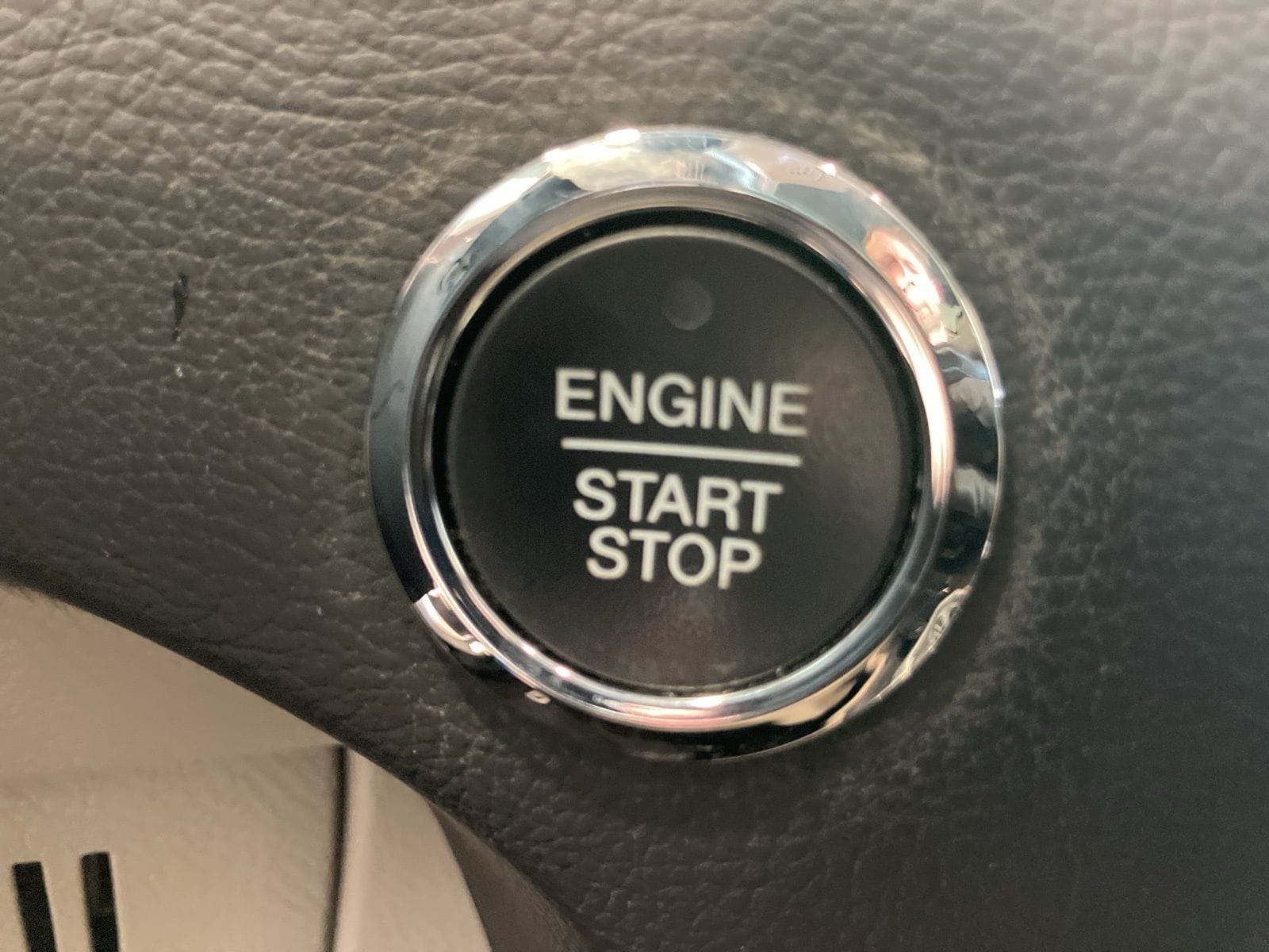 Thumbnail: 2016 Ford Edge - 20