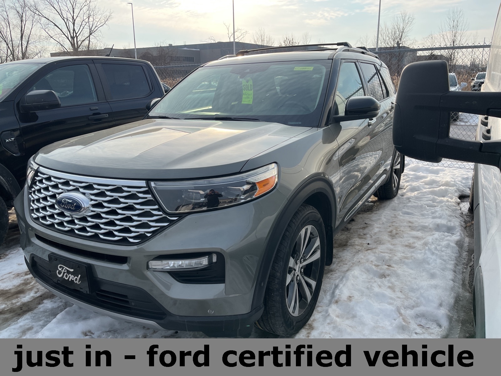 2020 Ford Explorer SUV 