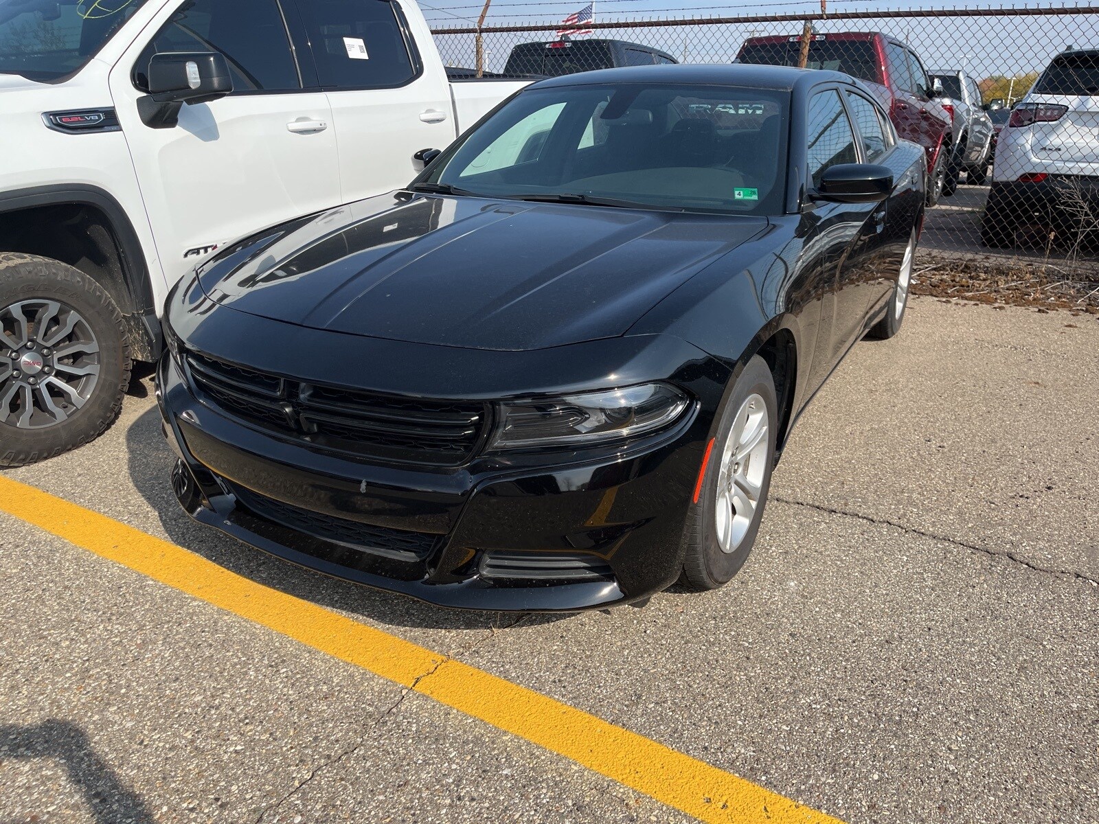 2023 Dodge Charger SXT photo 3