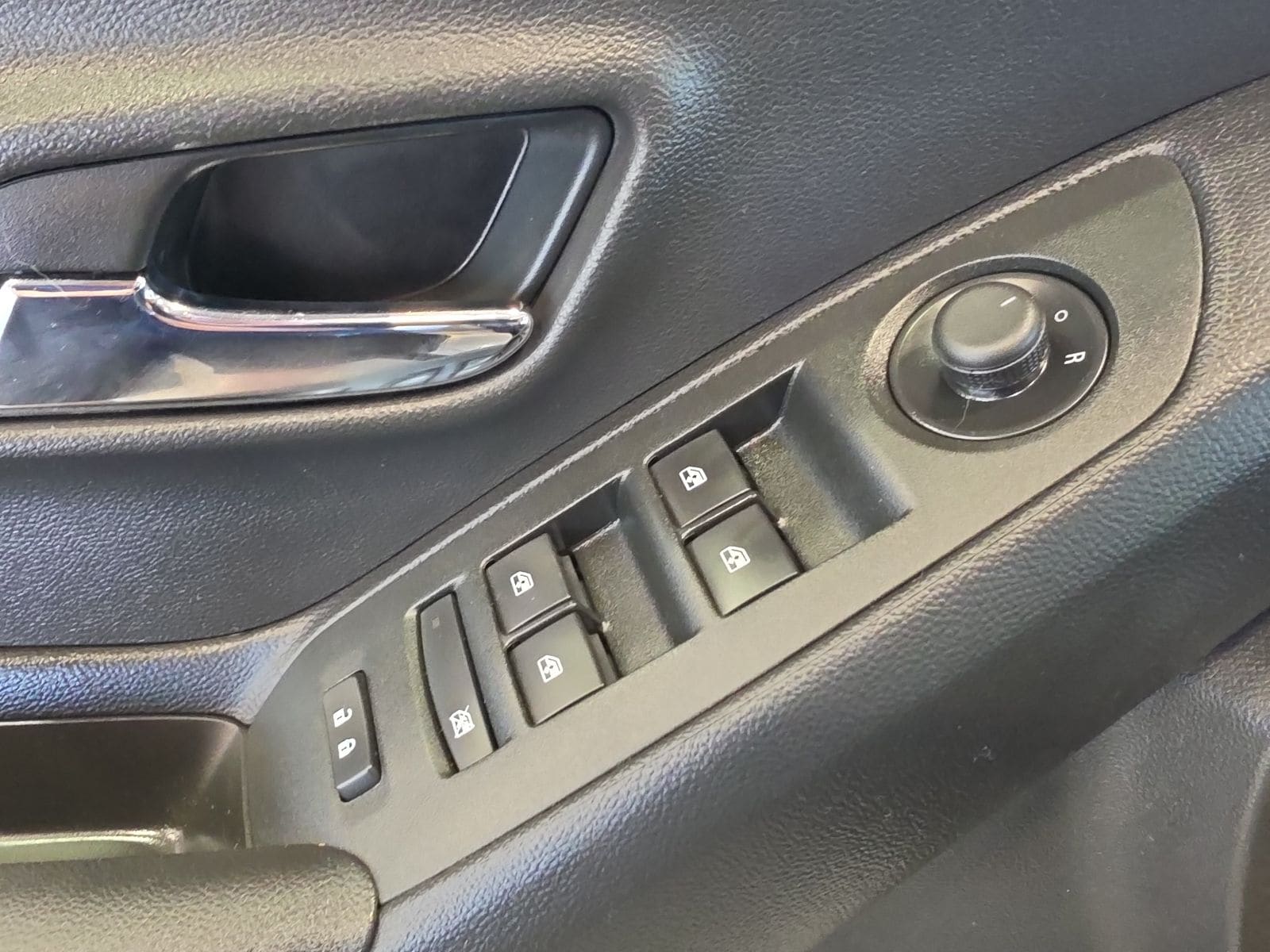 Thumbnail: 2019 Chevrolet Trax - 16