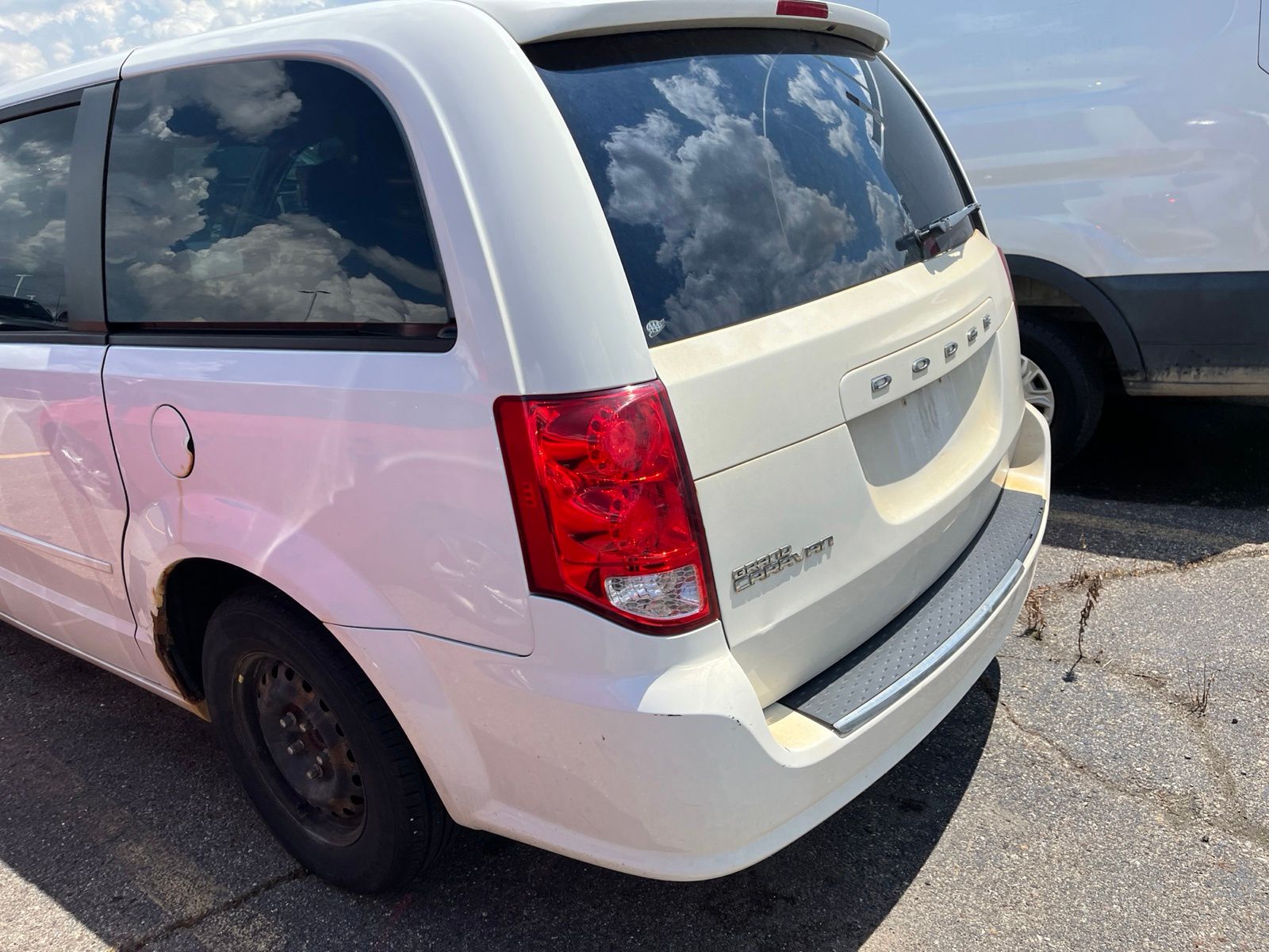 Thumbnail: 2013 Dodge Grand Caravan - 11