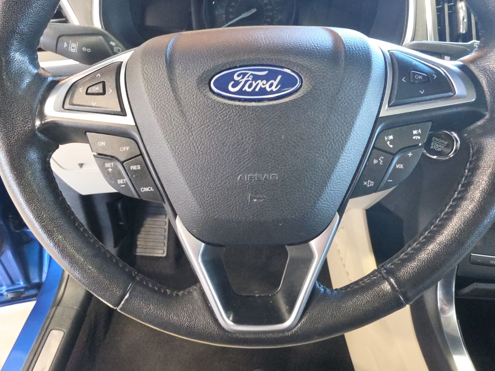 Thumbnail: 2020 Ford Edge - 23